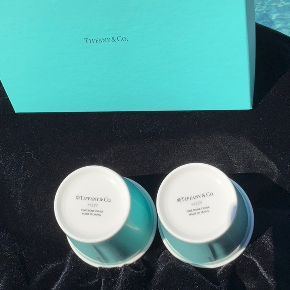 Tiffany Coffee Cups in Bone China, Set of two New In Box - Picture 9 of 13